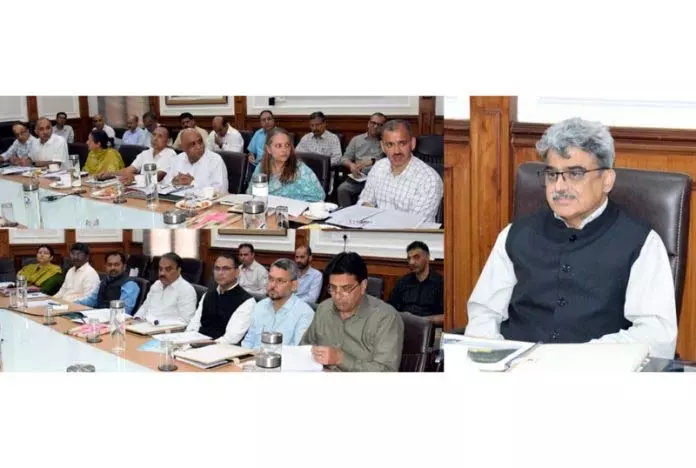 CS ने कैम्पा के तहत हरित लक्ष्यों को प्राप्त करने पर जोर दिया CS ने कैम्पा के तहत हरित लक्ष्यों को प्राप्त करने पर जोर दिया