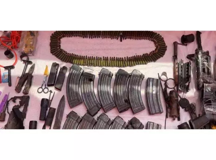 कठुआ में भारी मात्रा में IED बरामद होने से आतंकवादियों की IED विस्फोट की योजना विफल कठुआ में भारी मात्रा में IED बरामद होने से आतंकवादियों की IED विस्फोट की योजना विफल