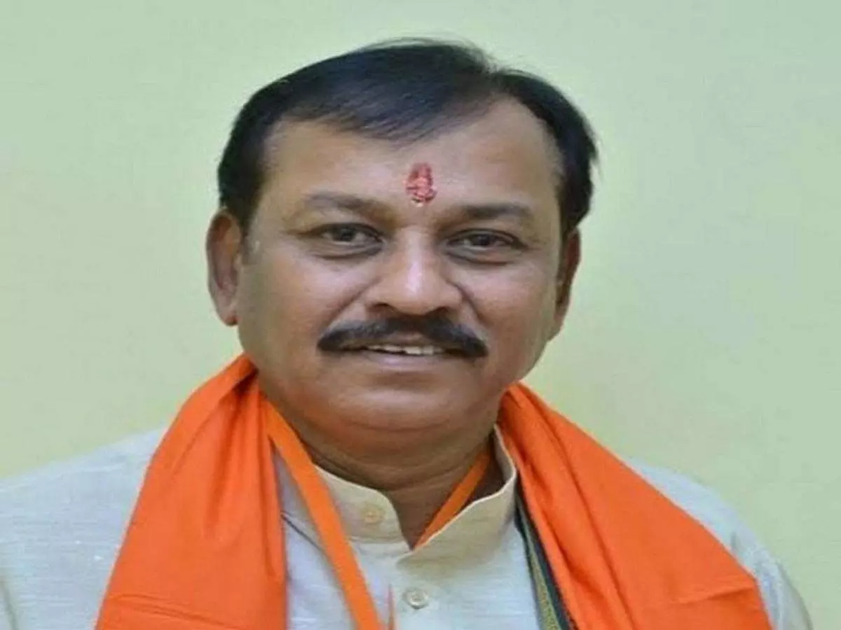 सांसद विजय बघेल ने प्रधानमंत्री आवास योजना के अंतर्गत किया सर्वेक्षण मोर आवास मोर अधिकार सांसद विजय बघेल ने प्रधानमंत्री आवास योजना के अंतर्गत किया सर्वेक्षण मोर आवास मोर अधिकार
