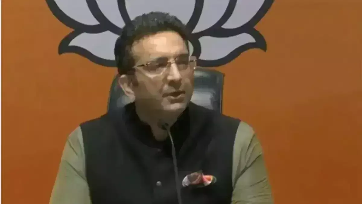 New Delhi: गौरव भाटिया ने कांग्रेस को चेताया, भू-माफिया बनने पर कानून से नहीं बच पाओगे New Delhi: गौरव भाटिया ने कांग्रेस को चेताया, भू-माफिया बनने पर कानून से नहीं बच पाओगे
