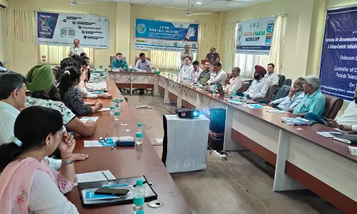 Jalandhar: डिजिटल सुरक्षा का संदेश देते हुए भारत सरकार के संचार एवं सूचना प्रौद्योगिकी मंत्रालय द्वारा कार्यक्रम का आयोजन Jalandhar: डिजिटल सुरक्षा का संदेश देते हुए भारत सरकार के संचार एवं सूचना प्रौद्योगिकी मंत्रालय द्वारा कार्यक्रम का आयोजन