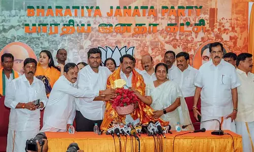 तमिलनाडु में गठबंधन सरकार पर फैसला भाजपा का राष्ट्रीय नेतृत्व करेगा: Naina Nagendran