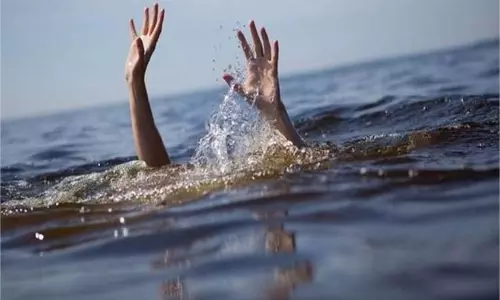 Bihar:  गंगा में नहाते समय 3 युवक गहरे पानी में डूबे, 2 की मौत