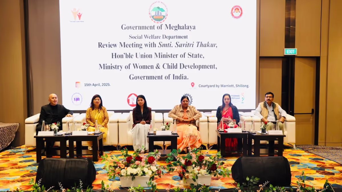 Meghalaya : राज्य मंत्री सावित्री ठाकुर ने कल्याणकारी वितरण में डिजिटल अनुपालन पर जोर दिया Meghalaya : राज्य मंत्री सावित्री ठाकुर ने कल्याणकारी वितरण में डिजिटल अनुपालन पर जोर दिया