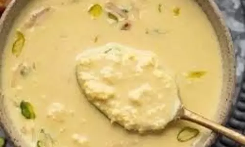 Mango Rabri :गर्मी में ट्राई करें ठंडी-ठंडी मैंगो रबड़ी Mango Rabri :गर्मी में ट्राई करें ठंडी-ठंडी मैंगो रबड़ी