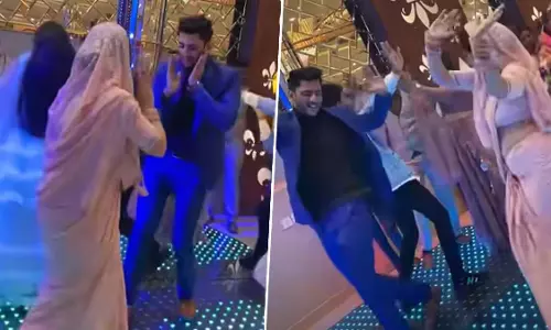 भाभी-देवर ने हरियाणवी गाने पर किया जोरदार डांस, धड़ल्ले से वायरल हुआ VIDEO भाभी-देवर ने हरियाणवी गाने पर किया जोरदार डांस, धड़ल्ले से वायरल हुआ VIDEO