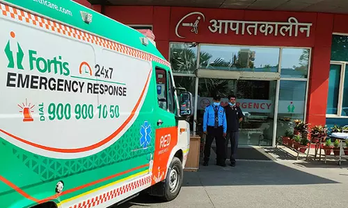 फोर्टिस हेल्थकेयर ने प्रिसिज़न मेडिसिन तक पहुँच बढ़ाने के लिए Genomic Medicine Institute लॉन्च किया फोर्टिस हेल्थकेयर ने प्रिसिज़न मेडिसिन तक पहुँच बढ़ाने के लिए Genomic Medicine Institute लॉन्च किया
