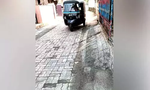Kerala: पंचायत में सड़क पर अतिक्रमण व्यापक