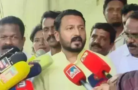 Kerala : पलक्कड़ नगर पालिका पीछे नहीं हटेगी, बड्स स्कूल का नाम हेडगेवार के नाम पर रखा जाएगा Kerala : पलक्कड़ नगर पालिका पीछे नहीं हटेगी, बड्स स्कूल का नाम हेडगेवार के नाम पर रखा जाएगा