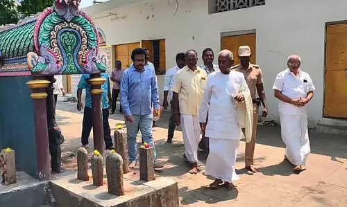 वानीयंबादी के निकट प्राचीन शिव मंदिर की यात्रा, जहां भगवान इलियाराजा स्वामी की पूजा की जाती