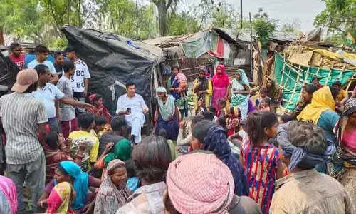Ludhiana: प्रशासन ने निवासियों और नेताओं के विरोध के बीच अवैध झुग्गियों को ढहाया