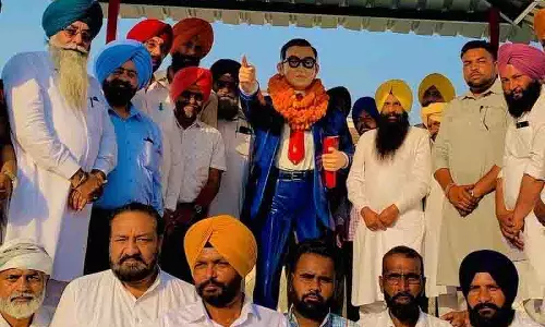 BR अंबेडकर की और मूर्तियां लगने से पन्नू की नफरत भड़काने की कोशिश उल्टी पड़ गई BR अंबेडकर की और मूर्तियां लगने से पन्नू की नफरत भड़काने की कोशिश उल्टी पड़ गई