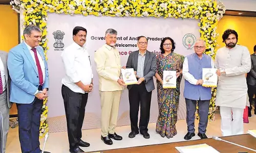 मुख्यमंत्री चंद्रबाबू नायडू और उपमुख्यमंत्री पवन कल्याण ने राज्य के दौरे पर