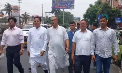 APCC प्रमुख भूपेन बोरा ने असम पुलिस को ‘वर्दीधारी भाजपा कार्यकर्ता’ कहा