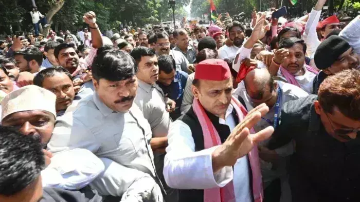 Lucknow: सपा नेता ने अमित शाह को पत्र लिखकर अखिलेश यादव को NSG सुरक्षा देने की अपील की