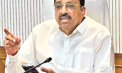 किसानों को कृषि में आर्टिफिशियल इंटेलिजेंस तकनीक का उपयोग करने के लिए कदम उठाए जा रहे : कृषि मंत्री