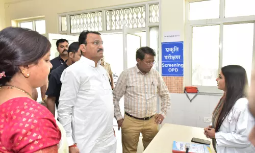 Jaipur: उप मुख्यमंत्री डॉ. प्रेमचन्द बैरवा ने आयुर्वेद कॉलेज और आयुष चिकित्सालय का निरीक्षण