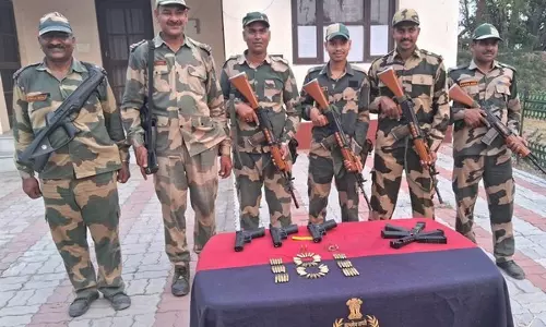 BSF ने पंजाब के तरनतारन में हथियार और गोला-बारूद किया बरामद