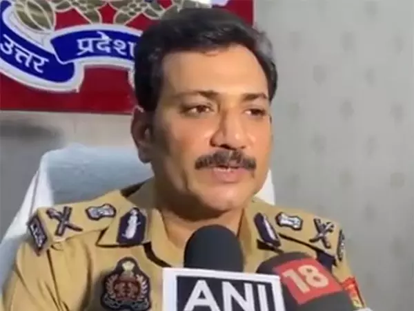 वाराणसी गैंगरेप मामले की जांच के लिए छह सदस्यीय एसआईटी टीम गठित: Police वाराणसी गैंगरेप मामले की जांच के लिए छह सदस्यीय एसआईटी टीम गठित: Police