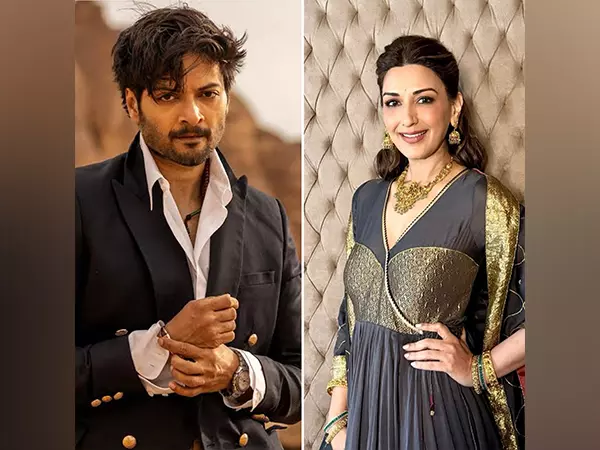 Ali Fazal, सोनाली बेंद्रे ने पाताल लोक के निर्देशक प्रोसित रॉय की वेब सीरीज की शूटिंग शुरू की Ali Fazal, सोनाली बेंद्रे ने पाताल लोक के निर्देशक प्रोसित रॉय की वेब सीरीज की शूटिंग शुरू की
