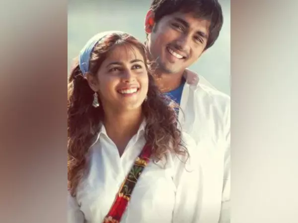 जेनेलिया देशमुख ने Siddharth को जन्मदिन की बधाई दी जेनेलिया देशमुख ने Siddharth को जन्मदिन की बधाई दी