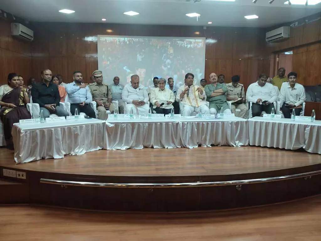 Karnataka : पातालम्मा देवी मेले की तैयारी के लिए निर्देश Karnataka : पातालम्मा देवी मेले की तैयारी के लिए निर्देश