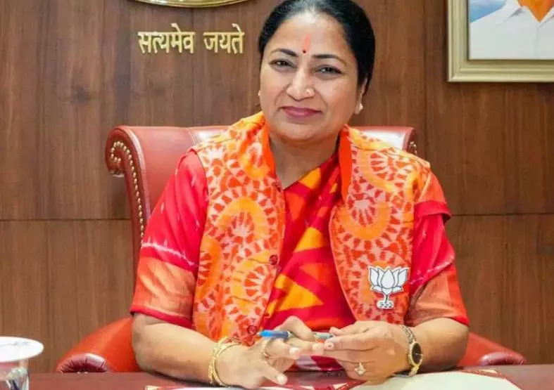 New Delhi: गांधी परिवार को उनके कर्मों का फल अवश्य मिलेगा: सीएम रेखा गुप्ता New Delhi: गांधी परिवार को उनके कर्मों का फल अवश्य मिलेगा: सीएम रेखा गुप्ता