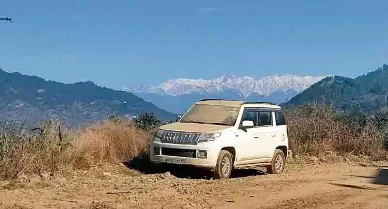 Mandi और कोटली के बीच धूल भरी सड़क, स्वास्थ्य के लिए ख़तरा Mandi और कोटली के बीच धूल भरी सड़क, स्वास्थ्य के लिए ख़तरा