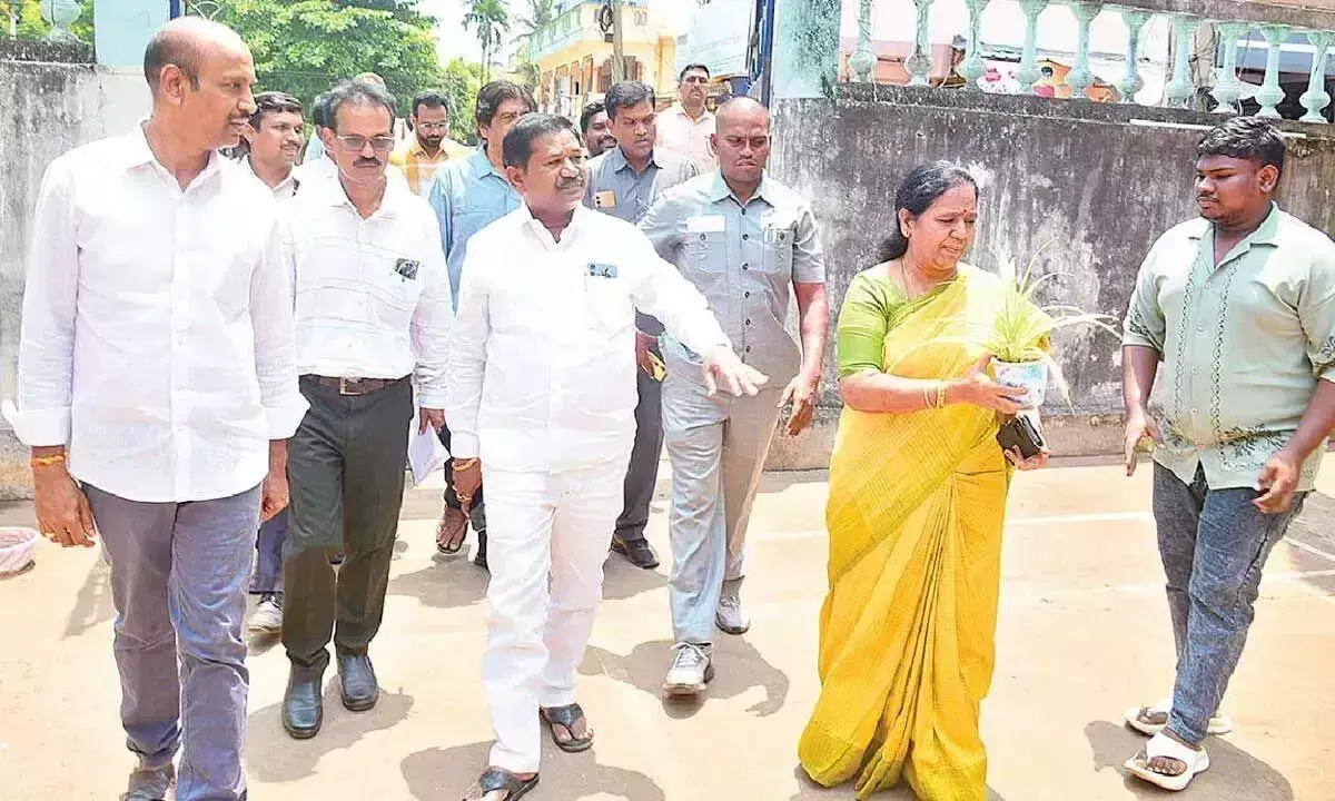 Andhra: गठबंधन सरकार गुणवत्तापूर्ण शिक्षा और प्लेसमेंट प्रदान करती है Andhra: गठबंधन सरकार गुणवत्तापूर्ण शिक्षा और प्लेसमेंट प्रदान करती है