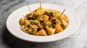 घर पर बनाएं होटल जैसी टेस्टी fried potato chaat घर पर बनाएं होटल जैसी टेस्टी fried potato chaat