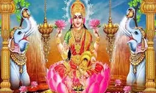 Shukrawar Ke Upay: शुक्रवार को करें ये आसान काम, आपकी तिजोरी हमेशा पैसों से भरी रहेगी Shukrawar Ke Upay: शुक्रवार को करें ये आसान काम, आपकी तिजोरी हमेशा पैसों से भरी रहेगी