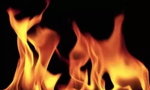 प्राइवेट पार्ट को पेट्रोल से जलाने का आरोप, नग्न कर प्रेमिका के परिजनों ने पीटा