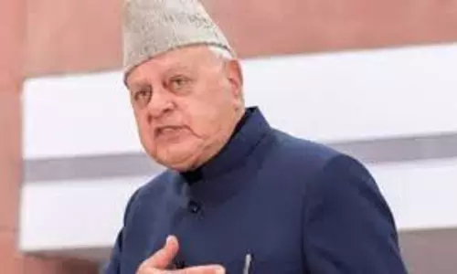 Anantnag फारूक और दुलत एक-दूसरे के राज़दार: दरख्शां अंद्राबी