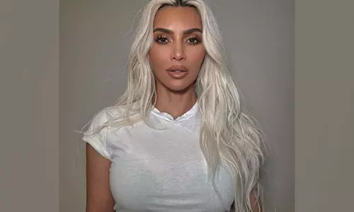 Kim Kardashian 2016 में पेरिस में उन्हें निशाना बनाकर की गई डकैती के मुकदमे में गवाही देंगी
