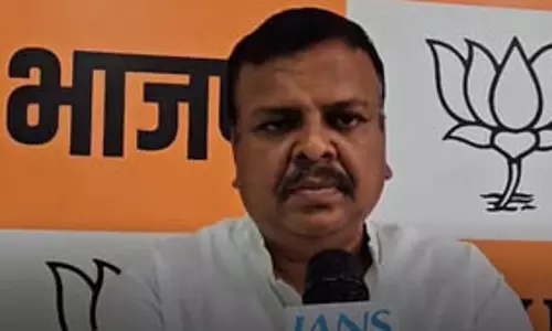 महाराष्ट्र के विधायक संजय उपाध्याय ने गांधी परिवार पर बोला हमला, ममता बनर्जी को बताया हिंदू विरोधी महाराष्ट्र के विधायक संजय उपाध्याय ने गांधी परिवार पर बोला हमला, ममता बनर्जी को बताया हिंदू विरोधी