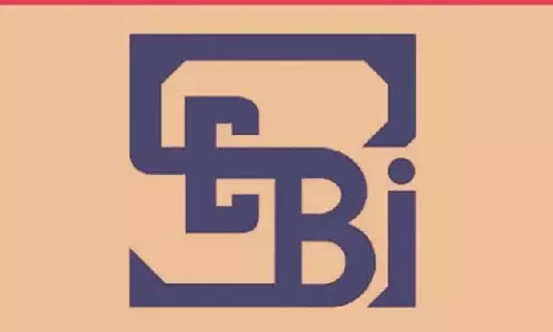 सेबी प्रमुख ने कॉरपोरेट्स से शासन के स्तर को ऊंचा उठाने का आग्रह किया