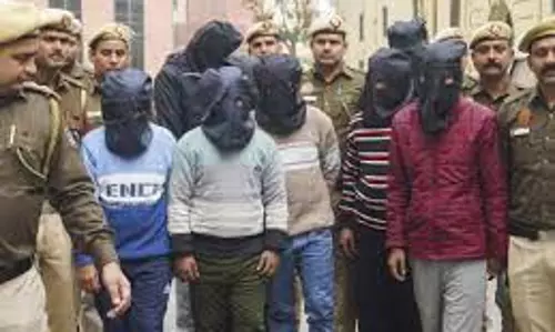 Delhi: 8 अवैध बांग्लादेशी नागरिक हिरासत में लिए गए