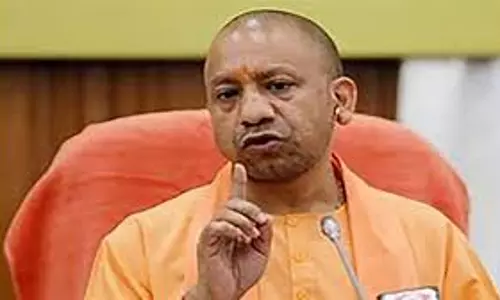 Lucknow: मुख्यमंत्री योगी ने आपदा में प्रभावितों को तुरंत सहायता देने के निर्देश दिए Lucknow: मुख्यमंत्री योगी ने आपदा में प्रभावितों को तुरंत सहायता देने के निर्देश दिए