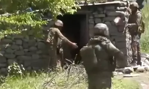 आतंकवादियों का पता लगाने के लिए सुरक्षा बलों ने Poonch में संयुक्त अभियान जारी रखा
