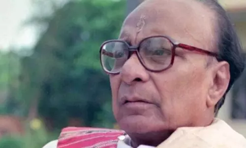 बीजू पटनायक की पुण्यतिथि पर ओडिशा के मुख्यमंत्री और नेताओं ने दी श्रद्धांजलि बीजू पटनायक की पुण्यतिथि पर ओडिशा के मुख्यमंत्री और नेताओं ने दी श्रद्धांजलि