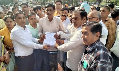 MIS पोर्टल पर रोजाना डायरी अपडेट करने से शिक्षा की गुणवत्ता घटेगी शिक्षक MIS पोर्टल पर रोजाना डायरी अपडेट करने से शिक्षा की गुणवत्ता घटेगी शिक्षक
