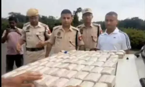Assam Police ने 1,50,000 याबा टैबलेट जब्त किए, दो ड्रग तस्कर गिरफ्तार Assam Police ने 1,50,000 याबा टैबलेट जब्त किए, दो ड्रग तस्कर गिरफ्तार