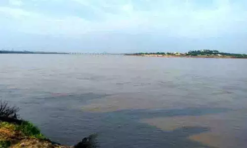 CWC तेलंगाना, AP के साथ महत्वपूर्ण बैठक में गोदावरी जल उत्पादन पर चर्चा करेगी CWC तेलंगाना, AP के साथ महत्वपूर्ण बैठक में गोदावरी जल उत्पादन पर चर्चा करेगी