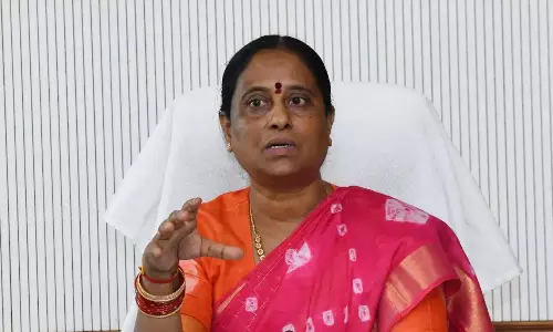 Telangana: सुरेखा ने मंदिर प्रक्रियाओं के डिजिटलीकरण का आदेश दिया Telangana: सुरेखा ने मंदिर प्रक्रियाओं के डिजिटलीकरण का आदेश दिया