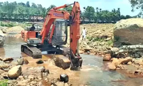 यथास्थिति बहाल करने का काम शुरू; पुन्ना नदी फिर से बहेगी