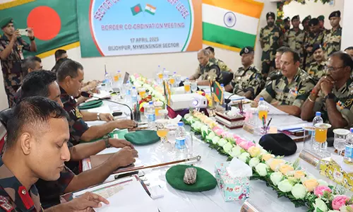 भारत-बांग्लादेश सीमा सुरक्षा को मजबूत करने के लिए BSF, BGB ने सेक्टर कमांडर स्तर की बैठक की