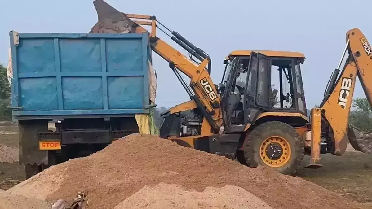 Jaipur: खनन विभाग ने बनाया राजस्व लक्ष्यों की प्राप्ति का रोड़मेप Jaipur: खनन विभाग ने बनाया राजस्व लक्ष्यों की प्राप्ति का रोड़मेप