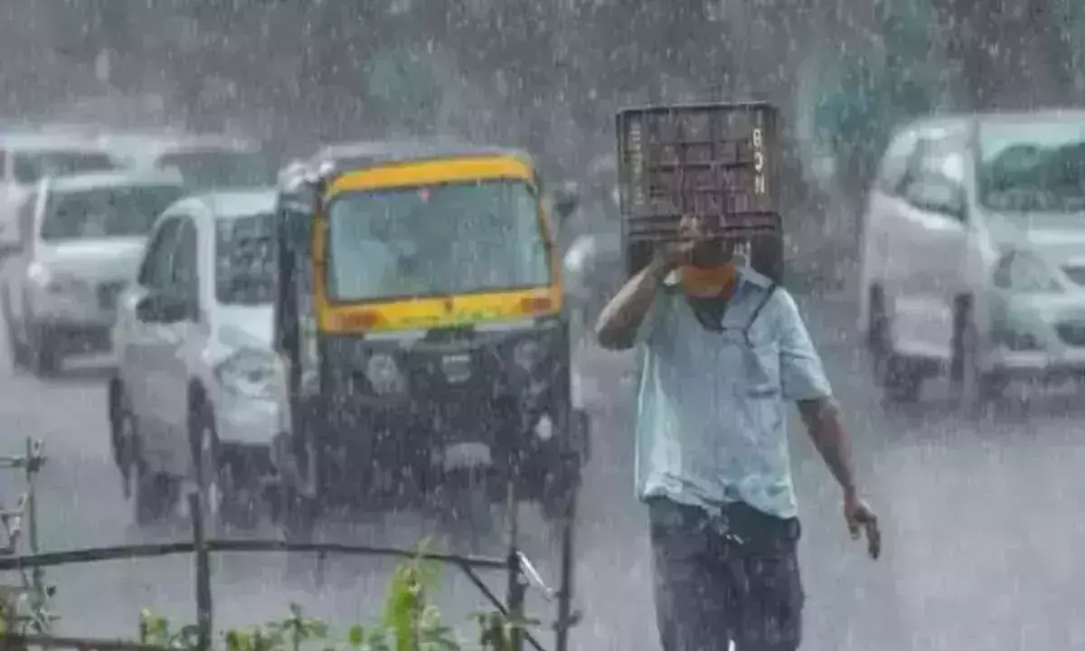 तटीय आंध्र और रायलसीमा में भारी बारिश की चेतावनी जारी