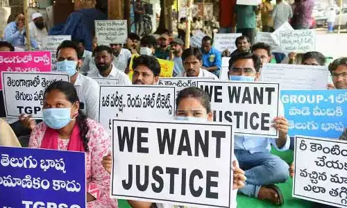 तेलंगाना ग्रुप-I के अभ्यर्थियों ने Hyderabad में किया विरोध प्रदर्शन, मुख्य परीक्षा पुनः कराने की मांग