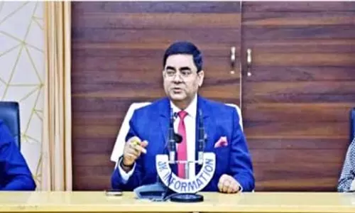 DDC किश्तवाड़ ने पीएम सूर्य घर मुफ्त बिजली योजना के कार्यान्वयन की समीक्षा की